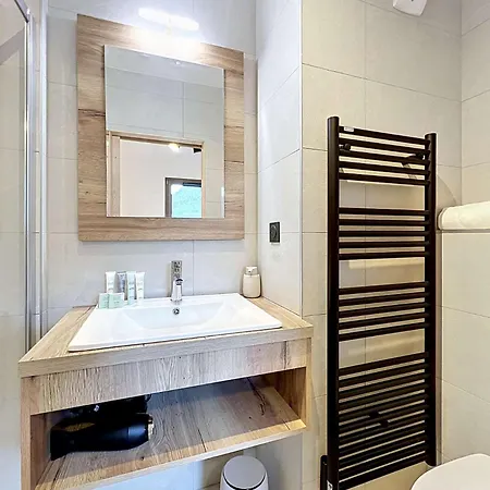 Dents Blanches B202 Appartement *